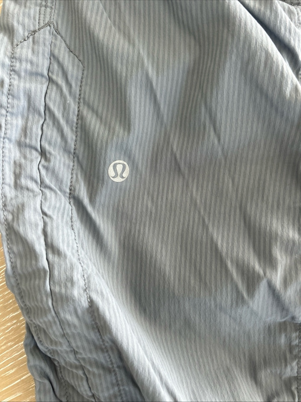 Lululemon Dance Studio Track Pants Women’s 8 Gray Pinstripe Mid Rise Pockets - Picture 5 of 9